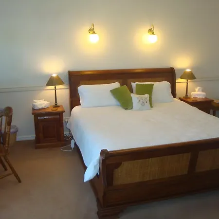 Lanterns Retreats Villa Dunsborough Room photo