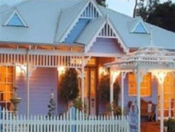Lanterns Retreats